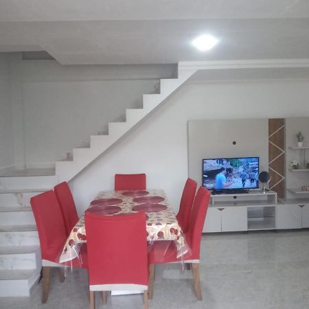 Apartamento Duplex Mobiliado Em Sao Pedro Da Aldeia Ngoại thất bức ảnh